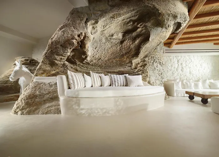 塔吉甲沃米科诺斯酒店