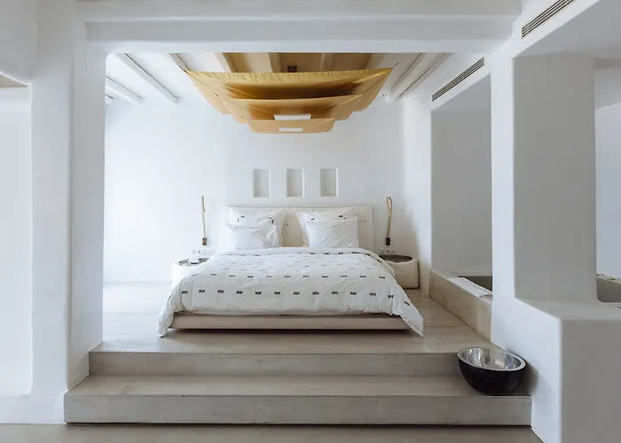 塔吉甲沃米科诺斯酒店 5*